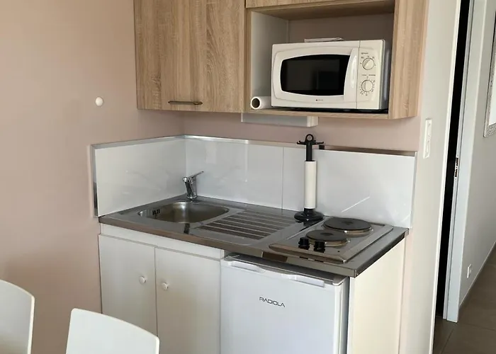 Apartment 1 Avec Piscine & Vue Sur La Baie D'ajaccio *